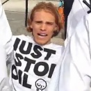 イギリスの活動家「集団万引きをして貧しい人に食品を配ります！」→そして大炎上ｗ　海外の反応。