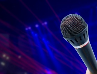 【画像】Adoちゃんの顔の輪郭、ついに公式が公開ｗｗｗｗｗｗｗ