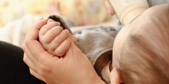 赤ちゃんに飲ませるための40度くらい？のお湯って、どうやって調達してますか？→