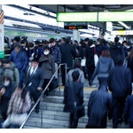 毎日通勤に往復2時間なんだが家賃5万払って1時間短縮する意味ある？ 	