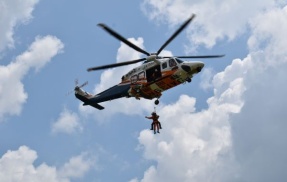 中国人2人「北海道に登山行こうぜｗ水や食料は持たなくていいかｗ」→登山開始から2時間後→「疲れた。救助呼ぶわｗ」