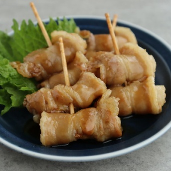 お弁当用おかず甘辛豚バラ串