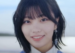 【速報】アルノvs遠藤、パン線が見えてしまう