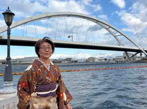 荒涼とした冬の海で寒干し