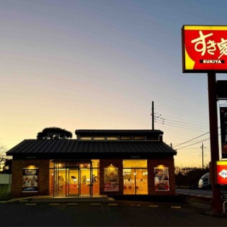 Dales Mivisのラーメン、一人飲みなど