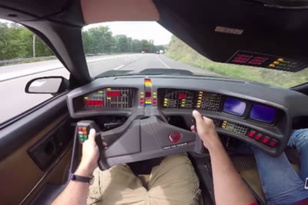 キット 来てくれ はいマイケル リアル ナイト00を運転してみた Turbo Bee 自動車 バイク動画のターボビー