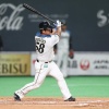 横尾俊建(26)212試合.206 19本 57打点 0盗 OPS.616　伊藤隼太(30)365試合.240 10本 59打点 1盗 OPS.631