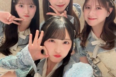 『AKB48大衣装展』大阪・大丸梅田店でメンバーがお出迎え