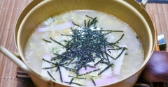 呑んだシメの香ばしい「鶏ぞうすい」&「鴨だしラーメンと妻の手」