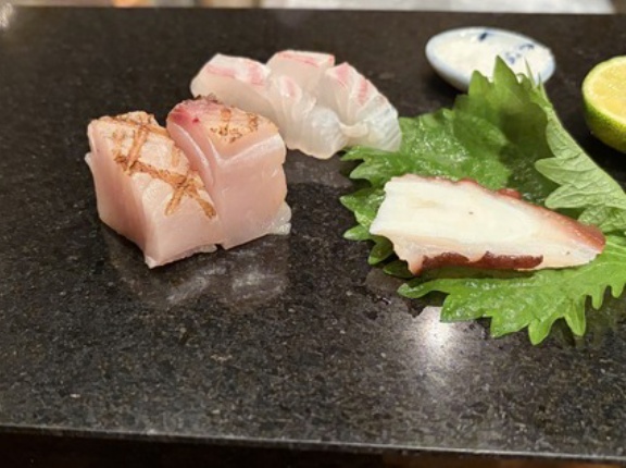 お誕生祝はお寿司屋さんへ