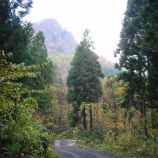 『道南の松前町江良の山体崩壊』の画像