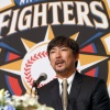 小笠原「『ただいま！』で、よろしいでしょうか？」　栗山英樹「お帰りなさい」 	