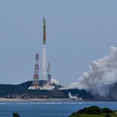 JAXA H3ロケット打ち上げ成功！「30形態」スッキリした見た目