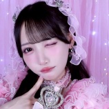 『[ノイミー] すずきひとみYoutube CH「カラコンのイメージモデルになりました🐈🎀【撮影密着】」公開！！』の画像