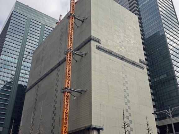 地上24階「三菱UFJ銀行本店」の解体状況！地上28階、高さ約160mの「(仮称)M計画（MUFG本館）」に建替えへ（2026.2.22）