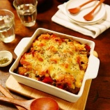 『にんべん「だしとスパイスの魔法」の「ボルシチ」でご褒美ごはん★じゃがいもでとろみをだして煮詰めてグラタンソースに！パンでグラタン【レシピ 1721】【レシピブログアワード2018】』の画像