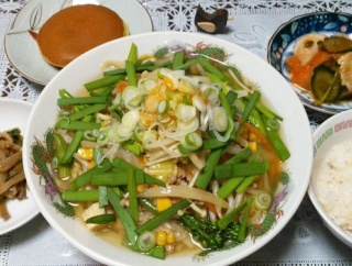 【味噌ラーメン】「こんなもの食えるか」って怒って部屋を飛び出ていった彼。私が作った味噌ラーメンのどこが悪いの？ラーメン屋さんのようなラーメンを作ってあげたのにショックｗ