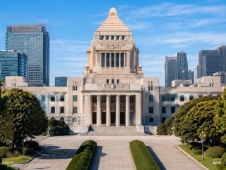 【速報】中革連、党名の変更を検討ｗｗｗ