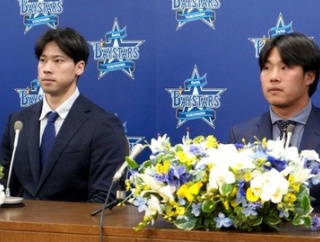 DeNA、尾形崇斗(しゅうと)・井上朋也の入団会見、尾形「DeNAのテクノロジーに興味」井上朋「打撃でチームの優勝に貢献」