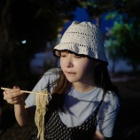 『[イコラブ] 指原P、舞香ちゃんが作ってくれた帽子』の画像