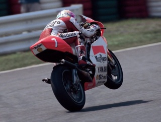 長年続けていたサーキット通いをやめた。