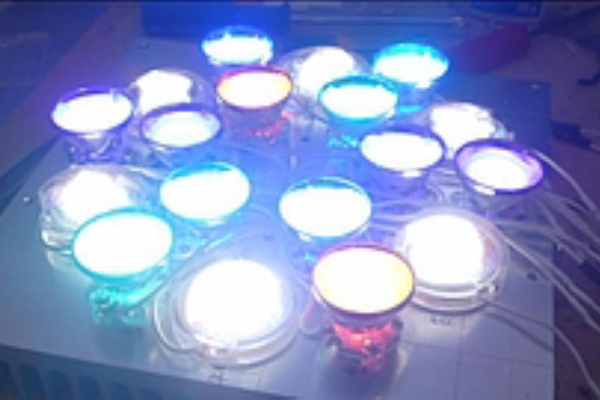 Aqua美忘録 自作一体型ハイパワーled照明