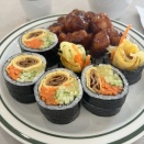 大学路ひとりご飯　「OTTO김밥 大学路店」　基本メニュー『OTTO김밥タッカンジョンセット』　오토김밥 대학로점