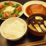一人暮しの奴で自炊してるやつちとこい