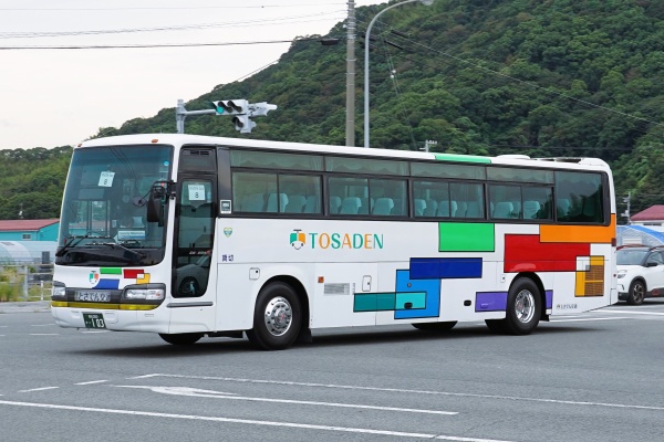 とびぃの落書帳 - 日野セレガR