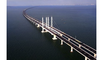 中国の「世界最長の橋」、ボルトが取り付けられていない等の手抜き工事で早くも問題続出!