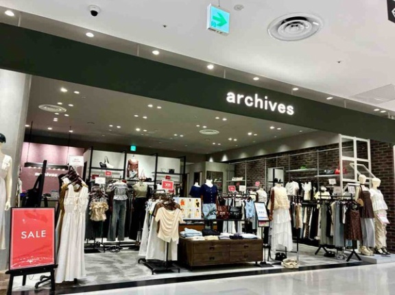 『金沢フォーラス』にある『MARKS&WEB（マークスアンドウェブ）』『archives（アルシーヴ』が閉店するらしい。『オルビス（ORBIS）』は『金沢百番街Rinto』に移転予定。