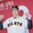 巨人・小笠原慎之介、年俸1.8億円の2年契約