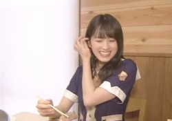 うひょおおおｗ 大園桃子ちゃん「ふうふう、ぱくっ」もぐもぐが可愛い動画が公開されたぞ！