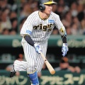 近本光司が打率2割8分7厘でリーグトップ！阪神ファン必見の成績解析