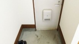 悲報 ワイ仕事から帰ってきた瞬間玄関で寝てしまう