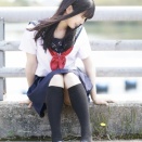 わたし中学生に見えるでしょ