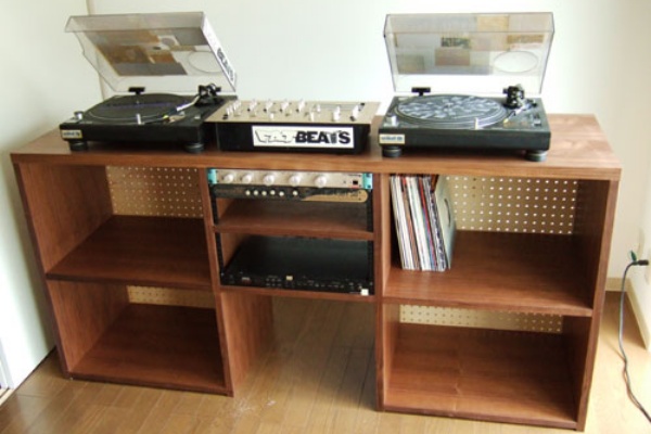 Djブースbw 飛騨高山で田舎暮らしする家具職人