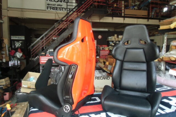 About us | SS-Garage 希少な レカロシートA8 助手席 RECARO