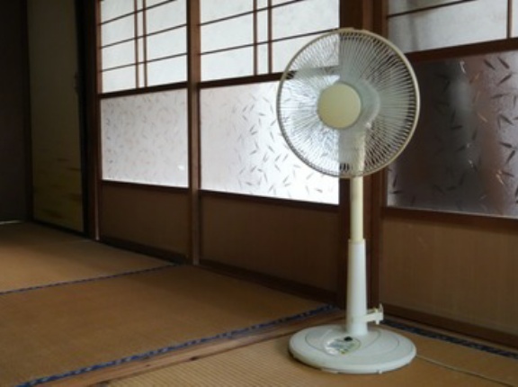 【緊急】ワイエアコン我慢民、もうすぐ腐乱死体