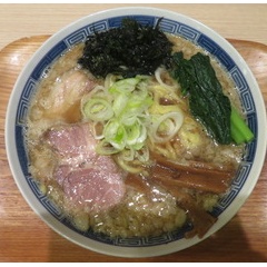 麺屋 幸生＠小手指（埼玉県）　「魚介中華そば（背脂）」