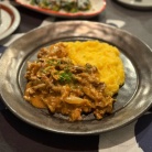 ビーフストロガノフのポレンタの夜ごはん