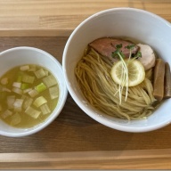MENYA TOMOSHIBI＠川間