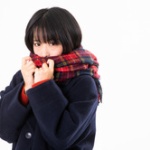 男のくせに寒いからってマフラー巻いてる奴どう思う？