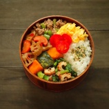 『2019/11/20のパートナーの相棒のボリューミーお弁当』の画像