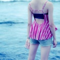 【悲報】ガチの美人さん、本を紹介しようとしてうっかり顔まで写ってしまうｗｗｗｗｗｗｗｗｗｗ