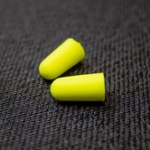 【画像】ADHDワイ、耳栓をつけて人生変わる．．．．