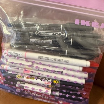 小2＆小4姉妹ママの「ストックペン事情」全公開〜！！！