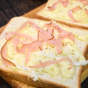 子供が絶賛♪ハムマヨトースト