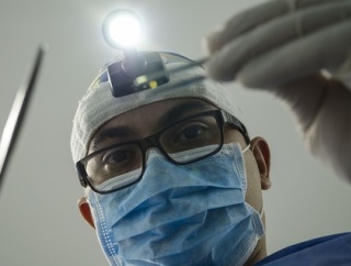 ヒトの腸内細菌を移植しただけでマウスの脳が「ヒト化」した