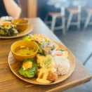 ネイルのあとのランチ。
